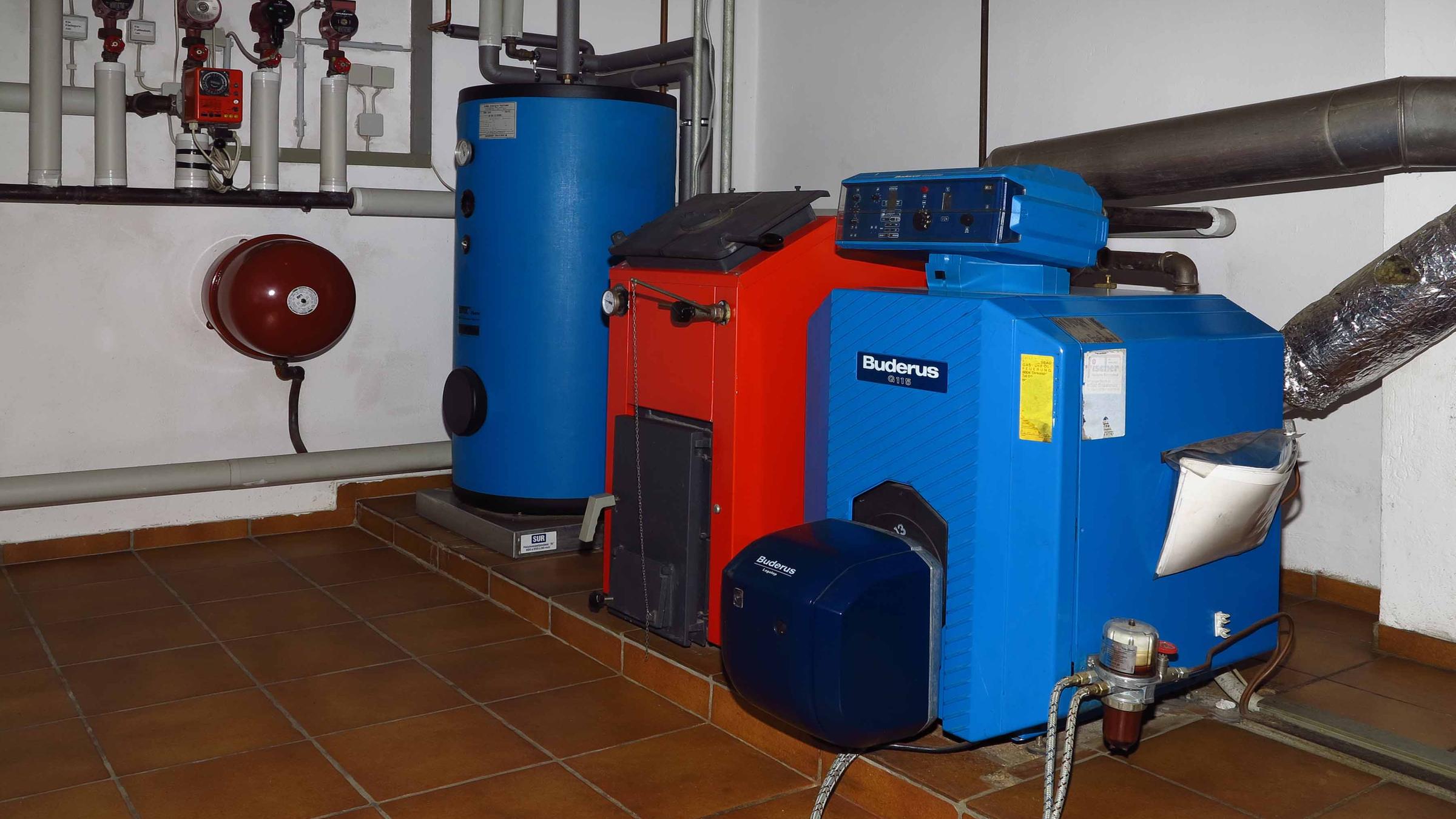 Ölheizung im Keller, Archivbild