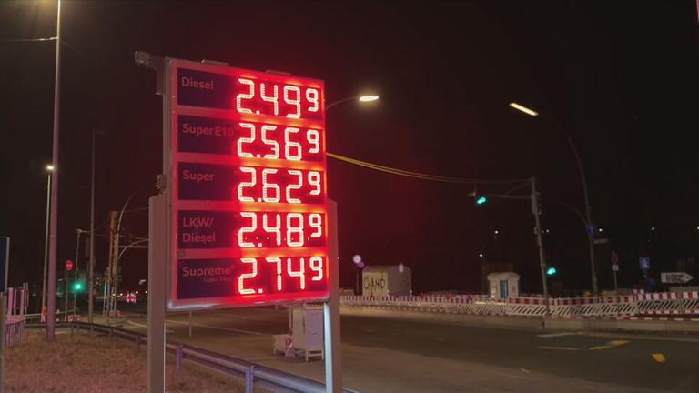 Nach Äußerung von Trump: Ölpreise sinken. Kein Auswirkung auf Spritpreise.