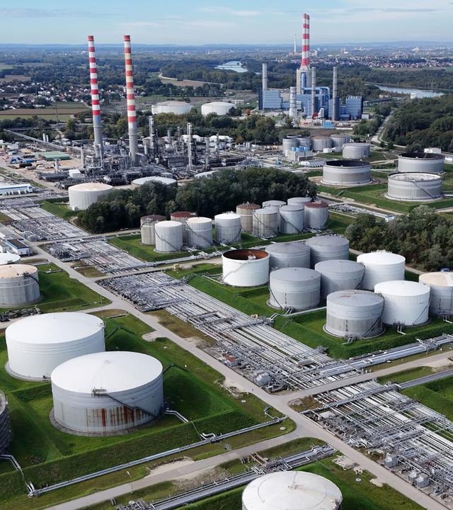 Gelände der größten Raffineriegesellschaft in Bayerns, Bayeroil. (Symbolbild)