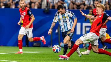 Lionel Messi beim Dribbling