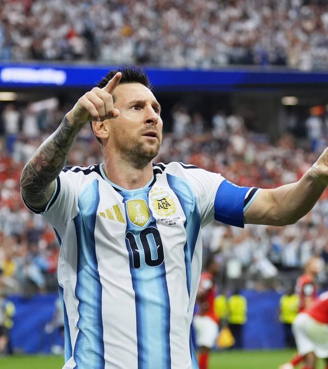 Lionel Messi beim Dribbling