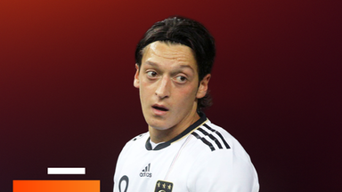 Mesut Özil im Deutschland-Trikot von 2010
