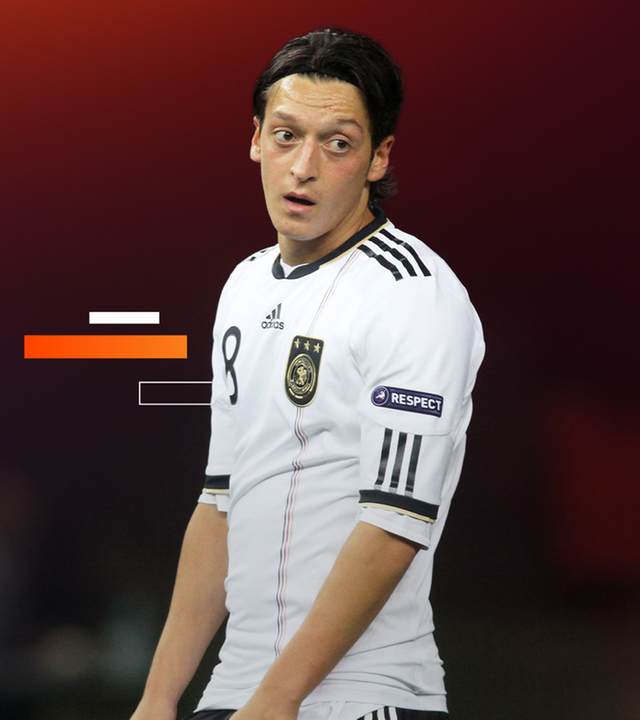 Mesut Özil im Deutschland-Trikot von 2010