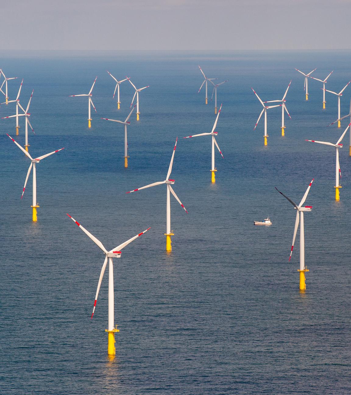 Schleswig-Holstein: Der Offshore-Windpark "Butendiek", etwa 30 Kilometer vor der Insel Sylt in der Nordsee. 