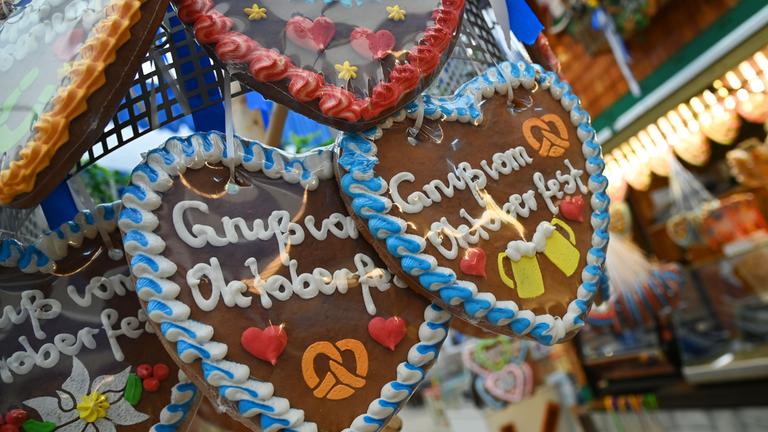 Symbolbild: Lebkuchenherz "Gruss vom Oktoberfest"