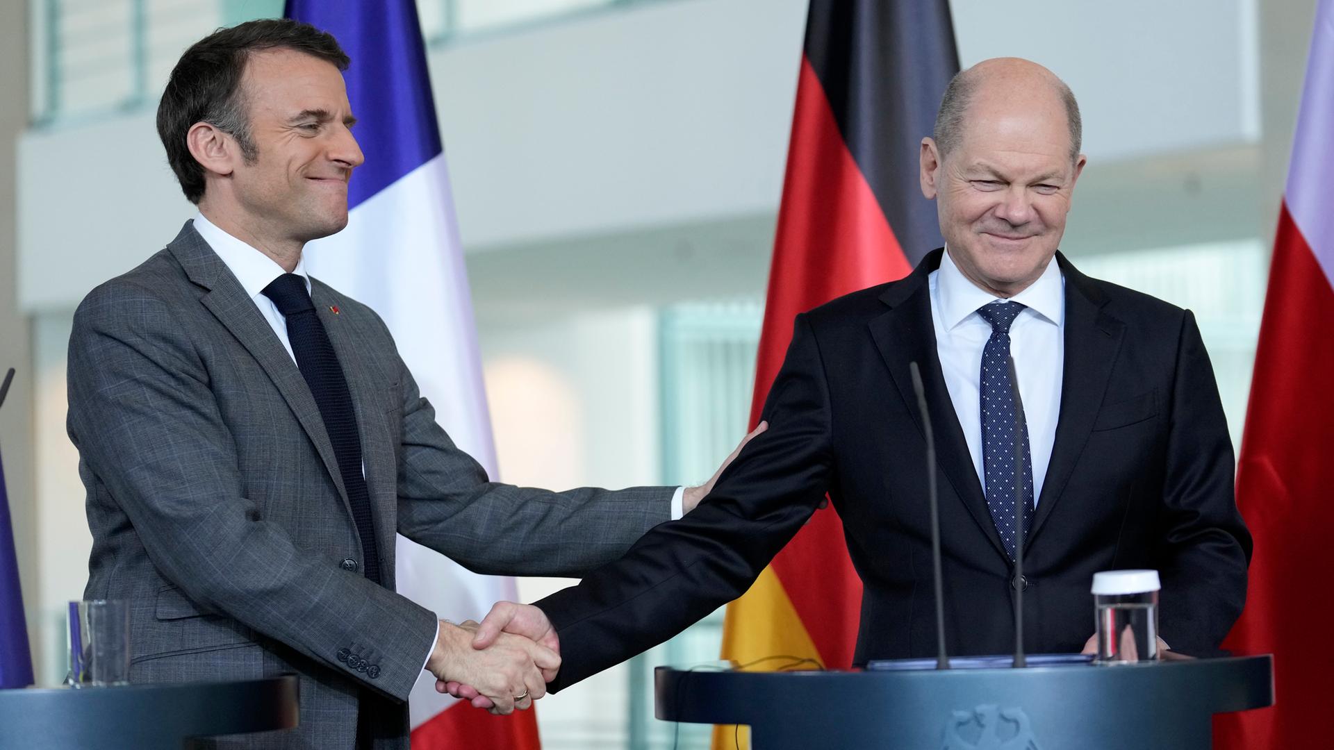 Olaf Scholz und Emmanuel Macron auf einer Pressekonferenz in Berlin, 15.03.2024.