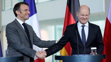 Olaf Scholz und Emmanuel Macron auf einer Pressekonferenz in Berlin, 15.03.2024.