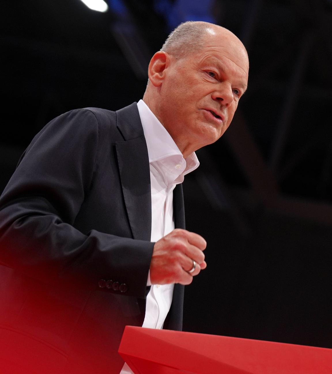 SPD Bundesparteitag 2025: Olaf Scholz, Bundeskanzler a.D., hält eine Rede