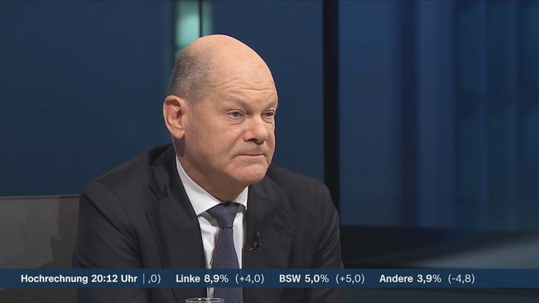 Scholz von der SPD mit einer Reaktion zur Bundestagswahl 2025.