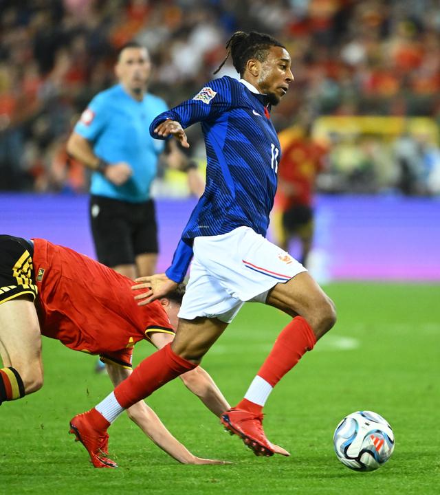 Olise beim Spiel gegen Belgien