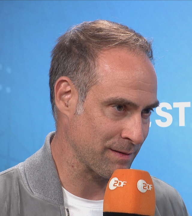 Oliver Mintzlaff im Ministudio.