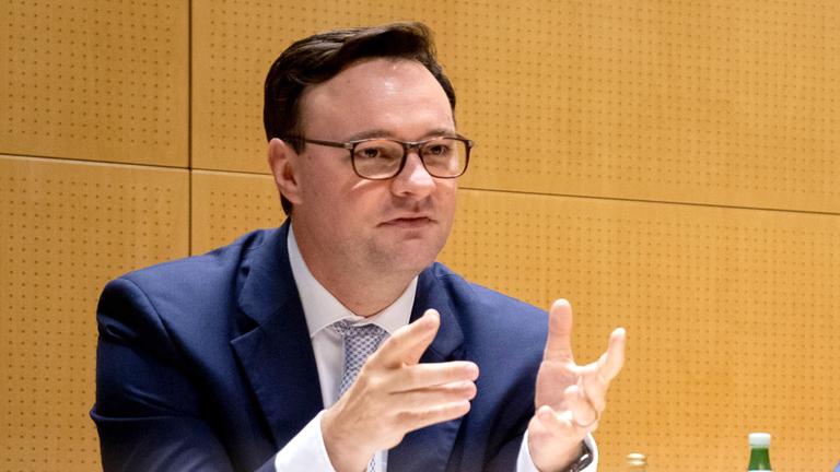 Oliver Luksic