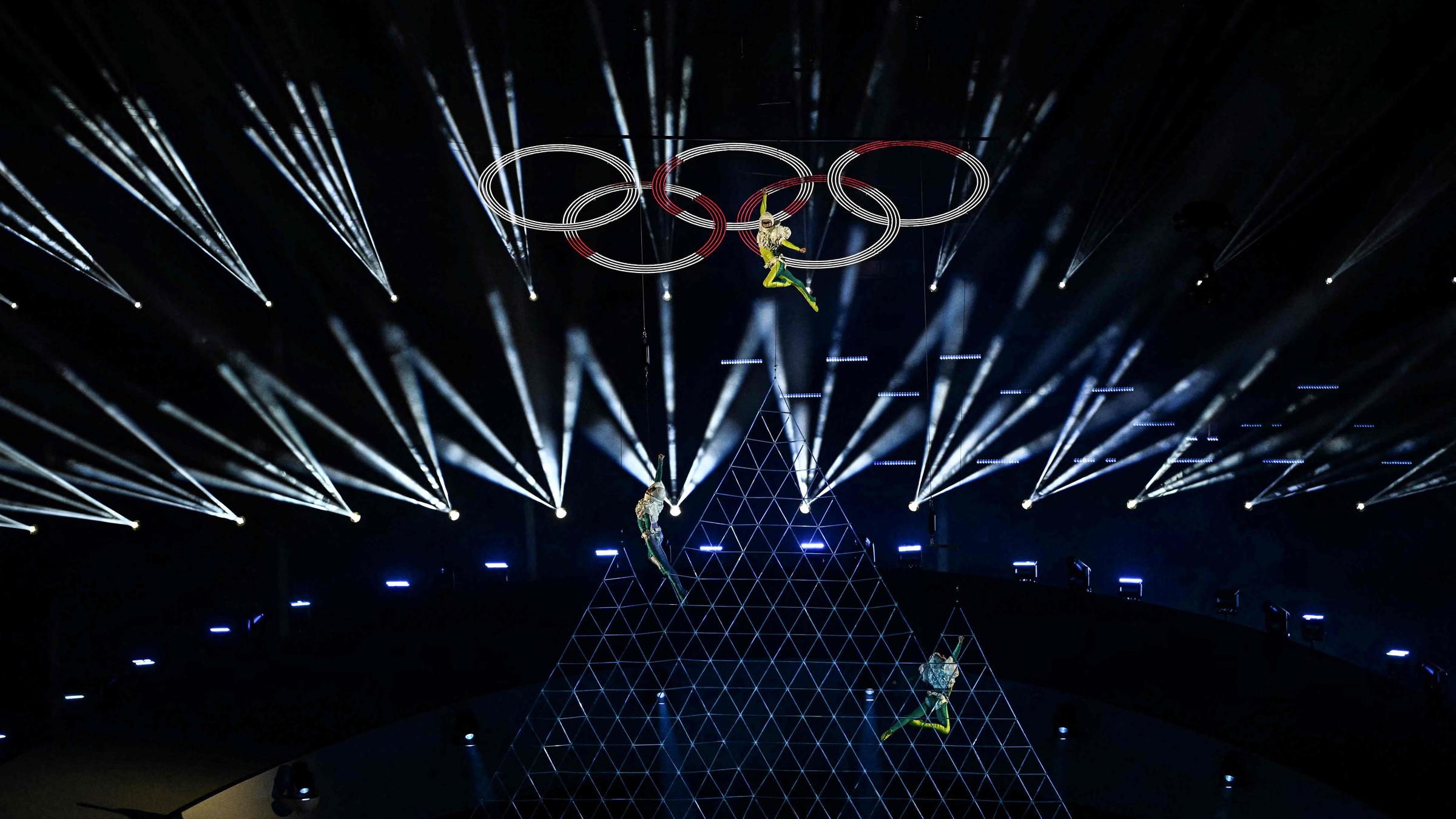 Turner unter den olympischen Ringen 