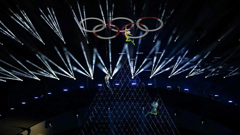 Turner unter den olympischen Ringen 