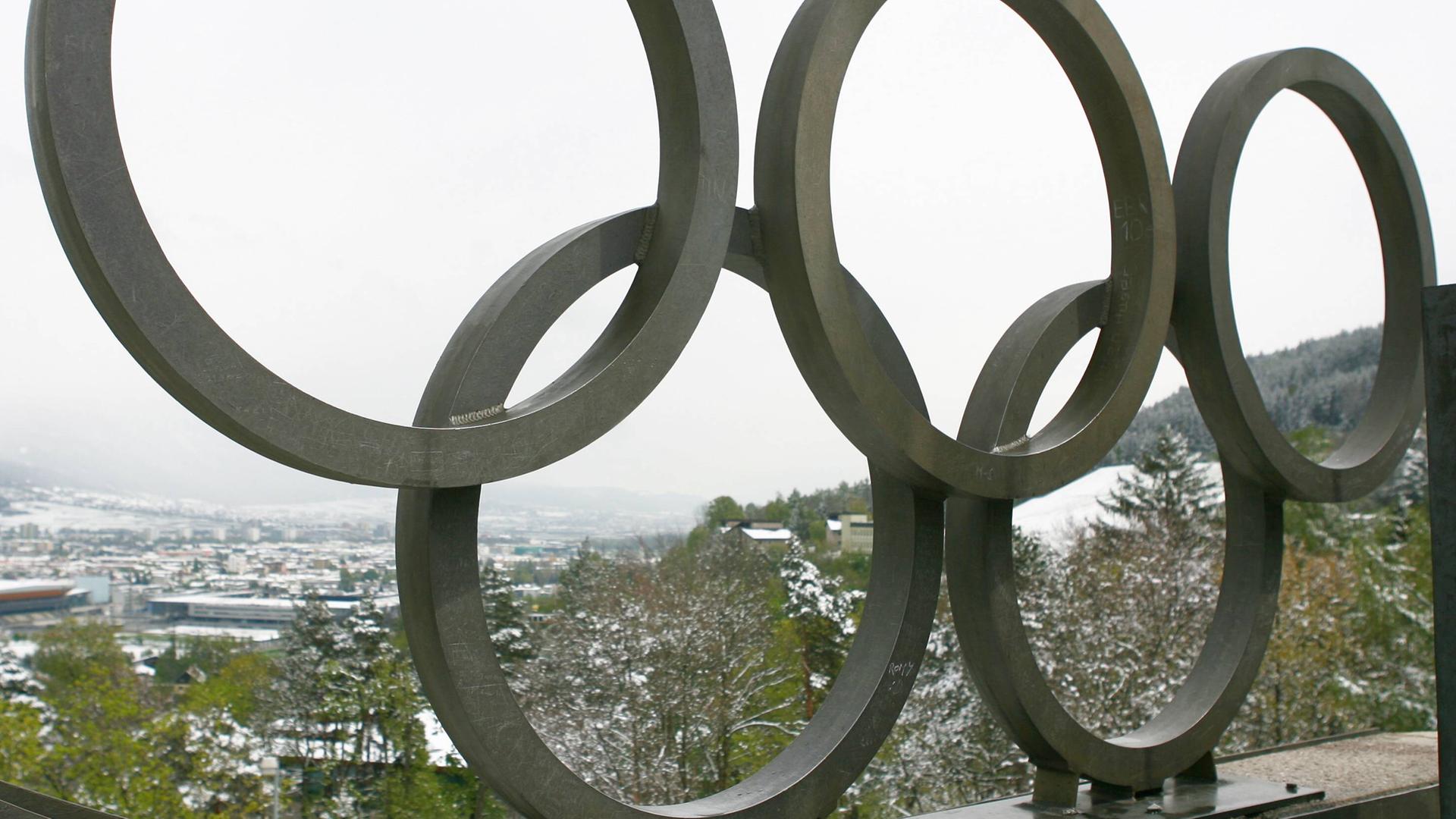 Blick auf die Olympiastadt Innsbruck in Österreich 19.04.2017