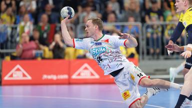 Omar Ingi Magnusson (SC Magdeburg) beim Torwurf im Spiel gegen die Rhein-Neckar Löwen