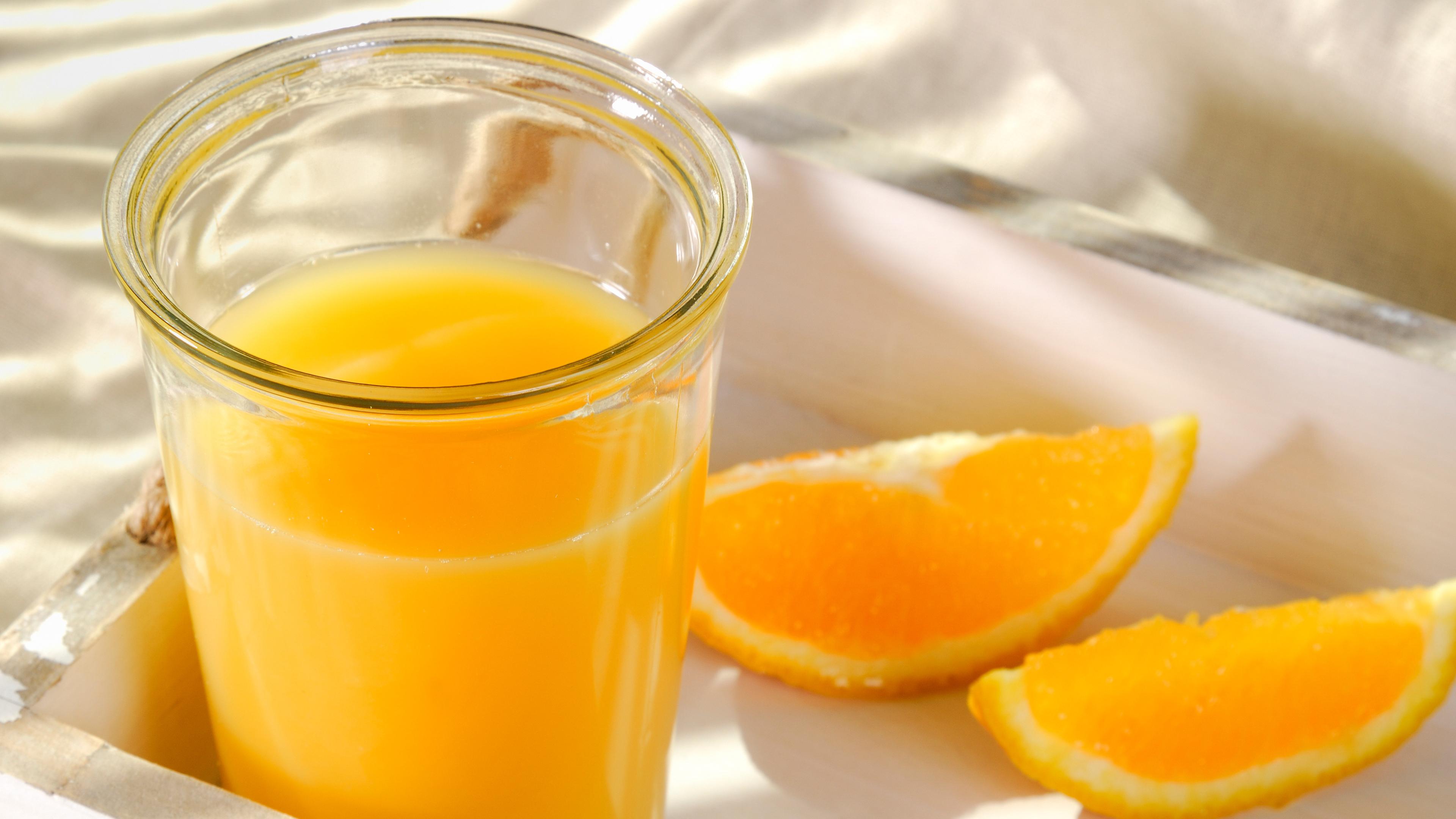 Orangensaft im Glas