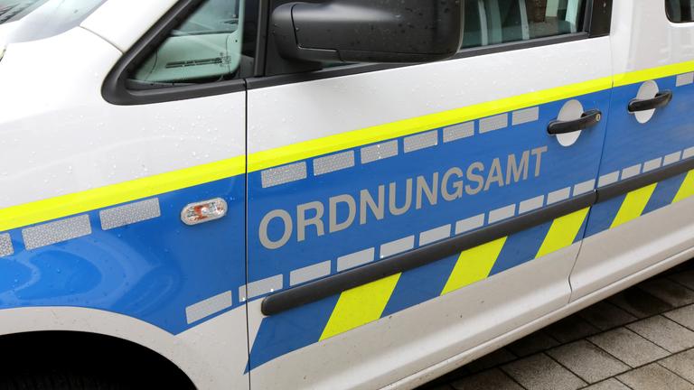 Ordnungsamt, Auto
