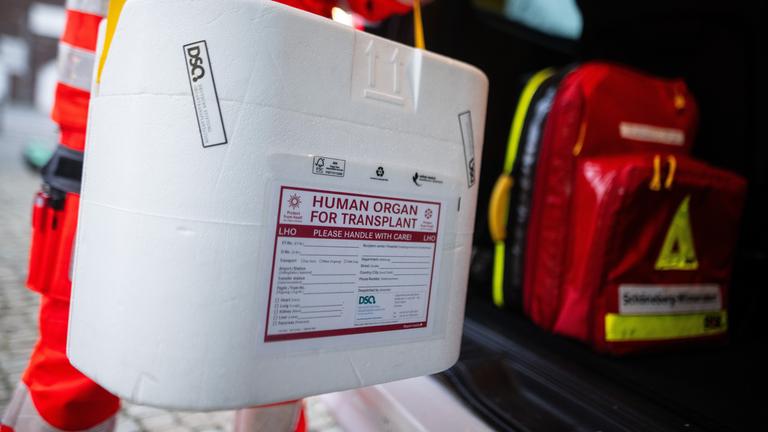 Organspende und Transport Typical