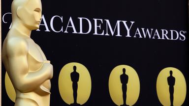 Oscar-Statue auf dem Roten Teppich in Los Angeles