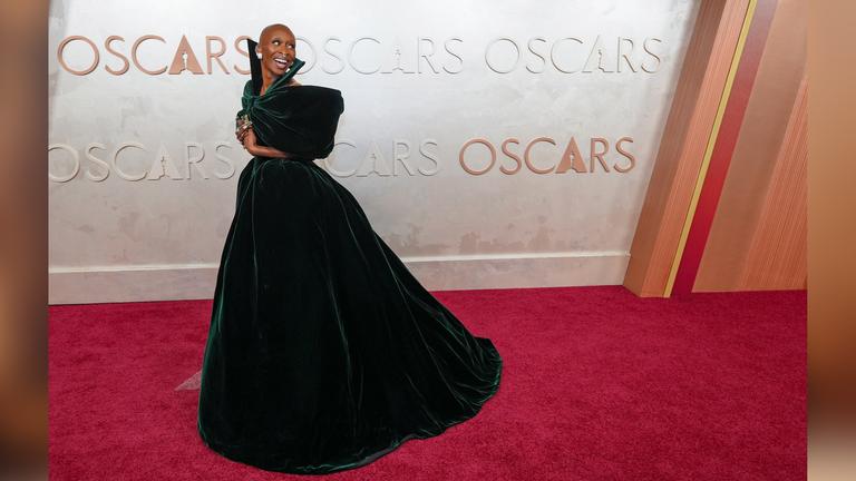 Cynthia Erivo performt „Defying Gravity“ während der Oscar-Verleihung
