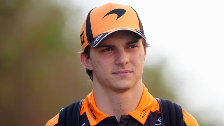 Oscar Piastri während des dritten Tages der Vorbereitung der Formel 1 in Bahrain
