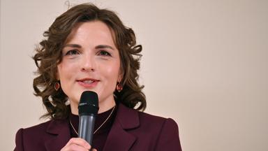 Thüringen: Weimar: Die Ostbeauftragte der Bundesregierung Elisabeth Kaiser.
