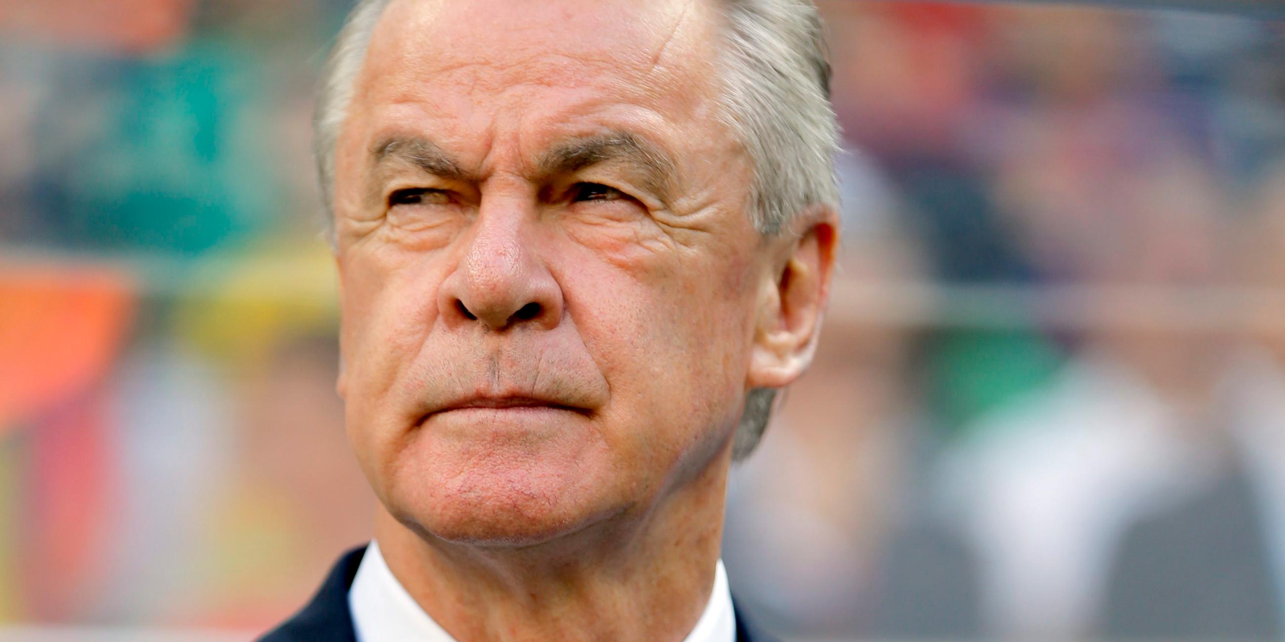 15.06.2014, Brasilien, Brasilia: Der damalige Schweizer Trainer Ottmar Hitzfeld, aufgenommen vor dem Gruppenspiel der FIFA Fußball-Weltmeisterschaft 2014 gegen Ecuador im Estadio Nacional.