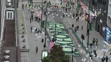 Die Oxford Street in London wird zur Fußgängerzone. 