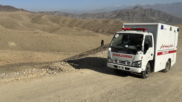 Pakistan launches airstrikes on alleged TTP hideouts in Afghanistan amid rising tensions, 22.02.2026