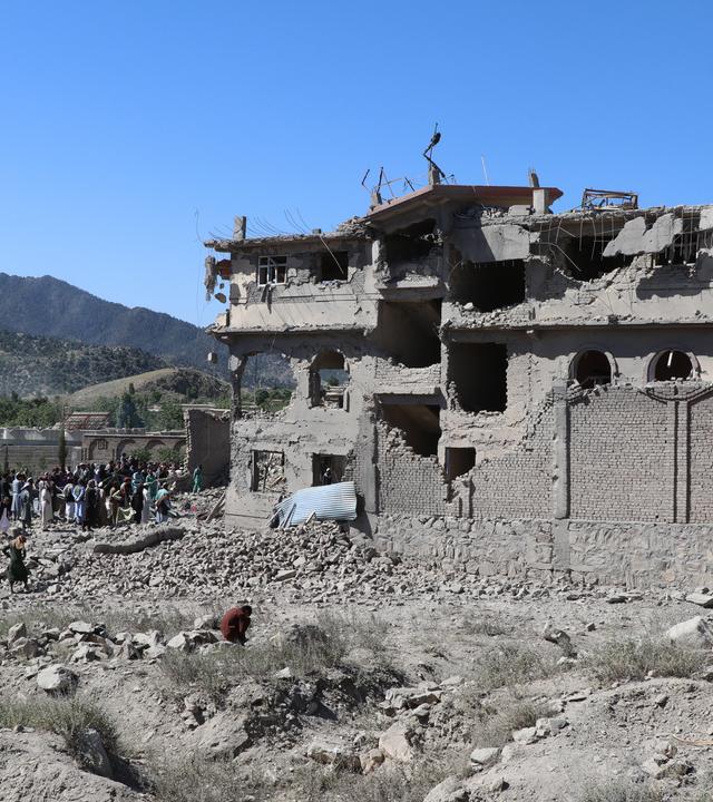 Zerstörte Häuser nach dem pakistanischen Angriff auf Afghanistan.