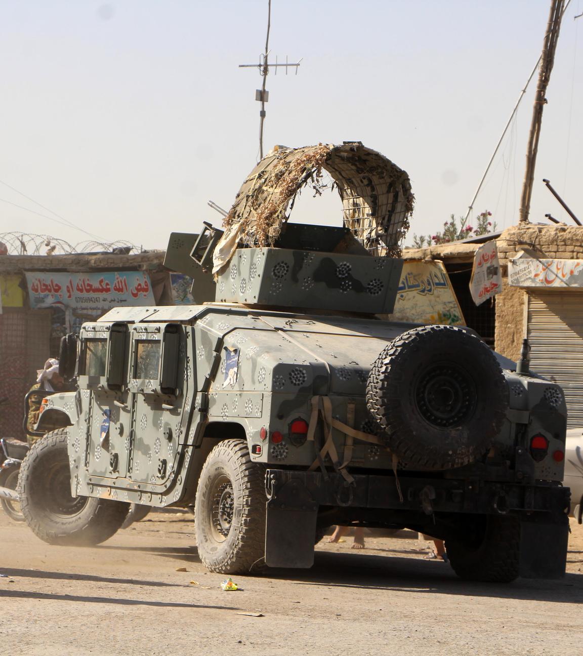 Panzer der Taliban an der Grenze zu Pakistan