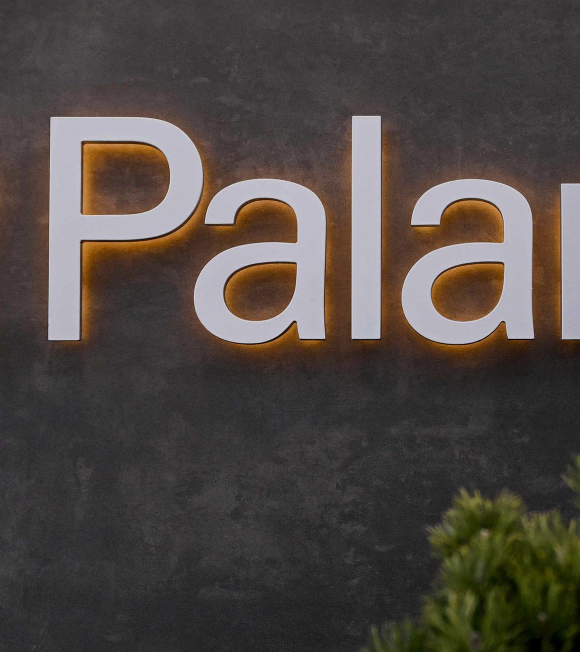 Logo des US-Datenanalyseunternehmens Palantir Technologies beim Weltwirtschaftsforum in Davis, Schweiz.