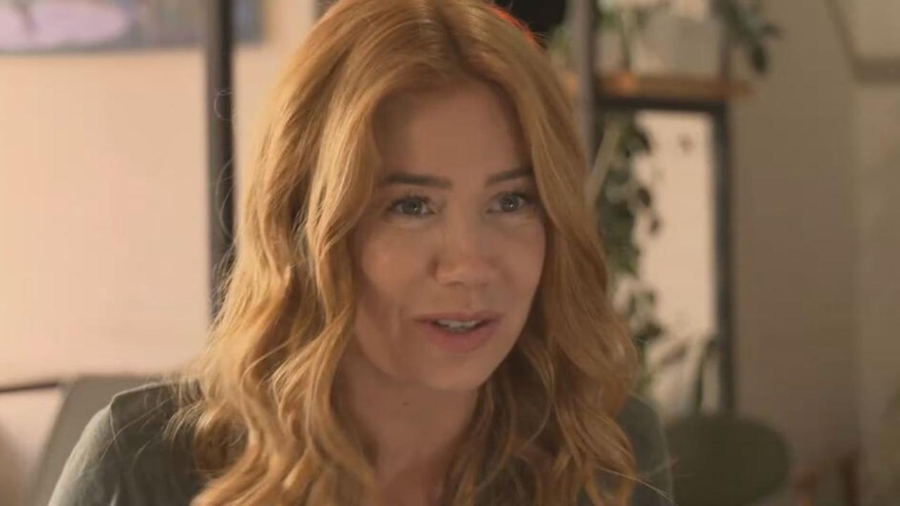 Palina Rojinski backstage bei ZDFneo-Serie 