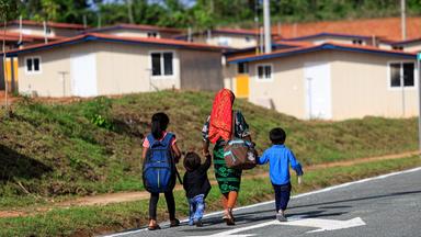 TOPSHOT-PANAMA-INDIGENOUS-ENVIRONMENT-CLIMATE CHANGE-RELOCATION