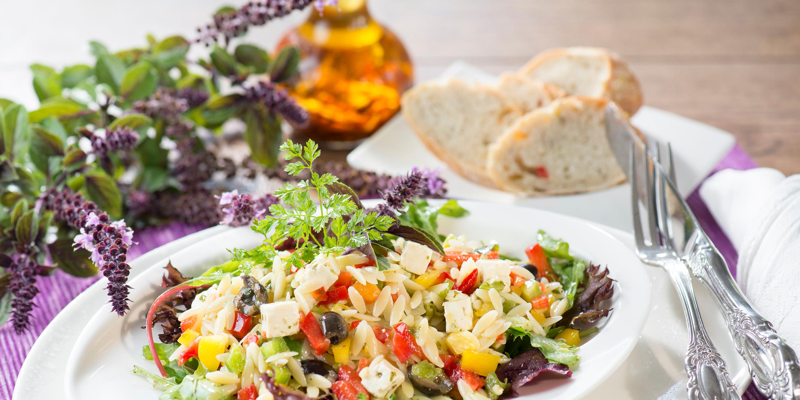 Paprika-Olivensalat