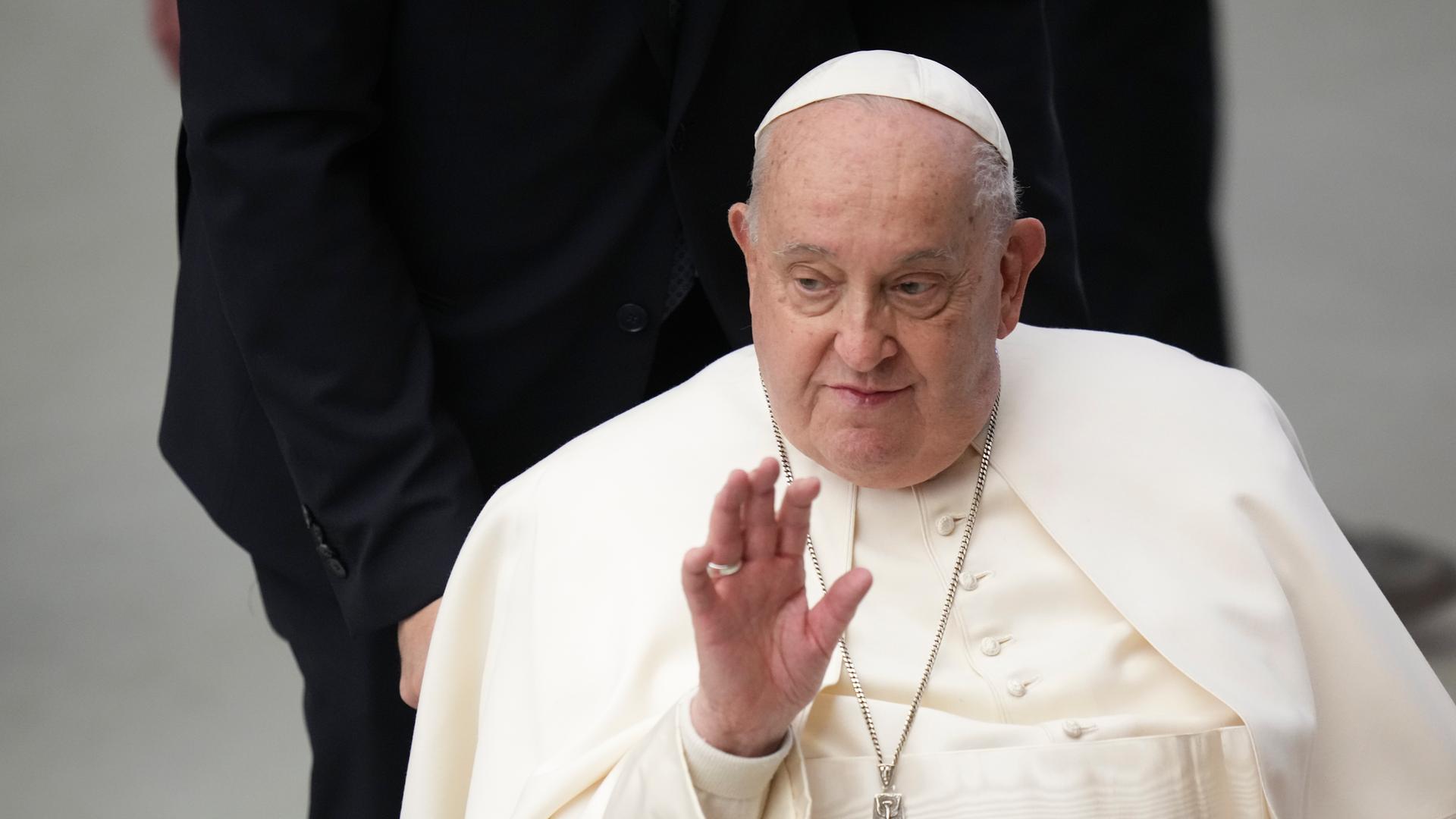 Papst Franziskus hält seine wöchentliche Generalaudienz in der Halle Papst Paul VI. im Vatikan.