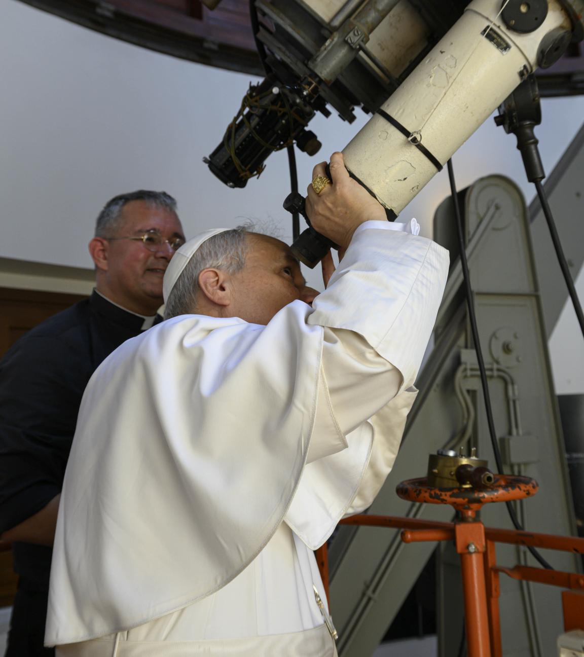 Papst Leo XIV. besucht die Vatikanische Sternwarte Specola im päpstlichen Sommergut in Castel Gandolfo