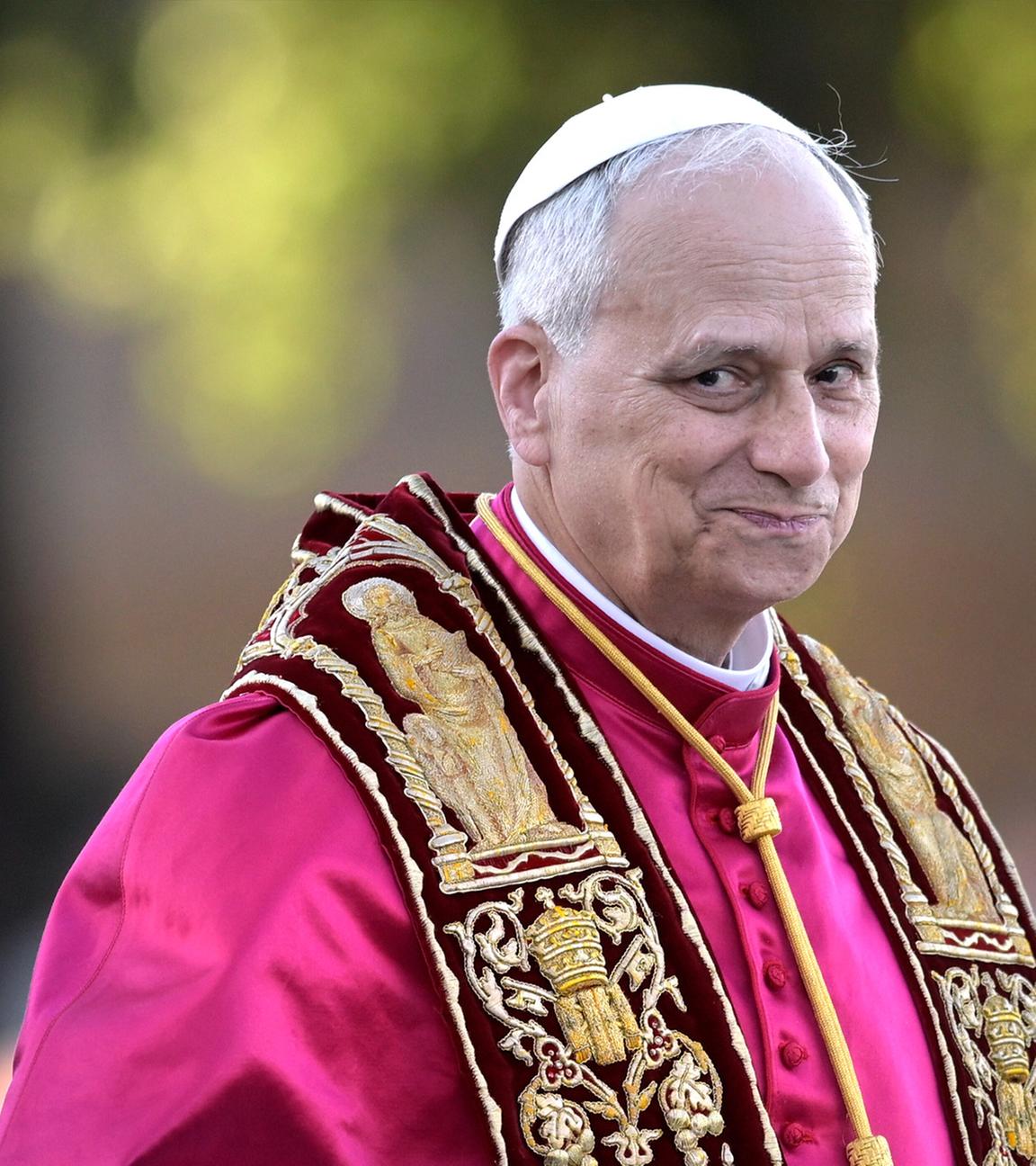 Papst Leo XIV nach der Heiligen Messe in Rom am 25.05.2025.