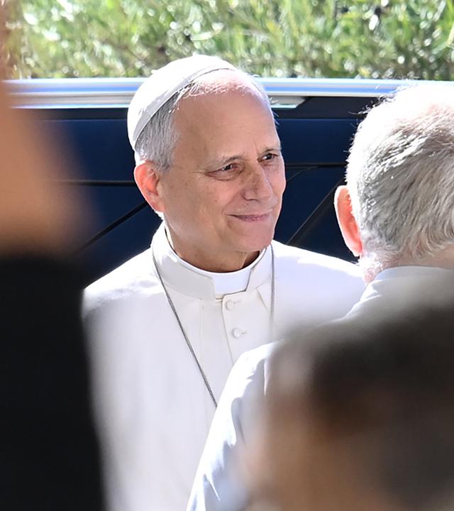 Papst Leo XIV. wird ins Gemelli-Krankenhaus eingeliefert
