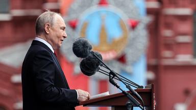 Russland: Parade zum Tag des Sieges in Moskau, Wladimir Putin hält eine Rede