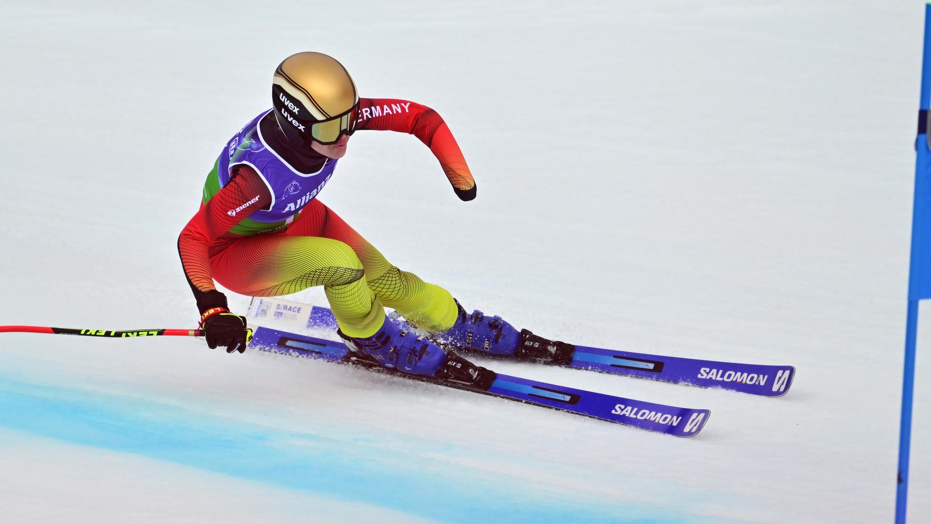 Andrea Rothfuss in Aktion bei der Alpinen Kombination der Paralympics am 10. März 2026.