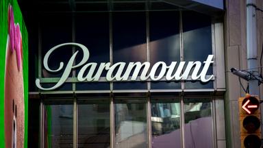 Das Logo von Paramount am Times Square