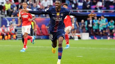 Ousmane Dembele (Paris Saint-Germain) jubelt. 