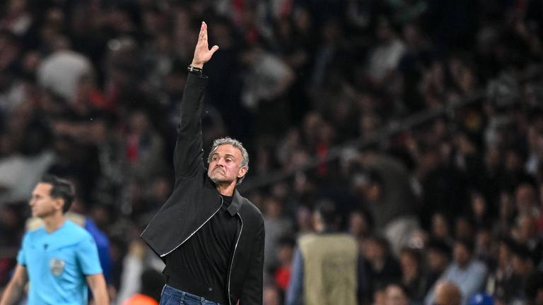 PSG-Trainer Luis Enrique (Paris Saint-Germain FC) gestures during the UEFA Champions League 2025 26 Semi Final First Leg match between Paris Saint-Germain and FC Bayern München at Parc des Princes on April 28, 2026 in Paris, France.