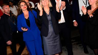 13.09.2026, Schweden, Stockholm: Die Vorsitzende der Sozialdemokraten, Magdalena Andersson, trifft zur Wahlnacht der Partei ein.