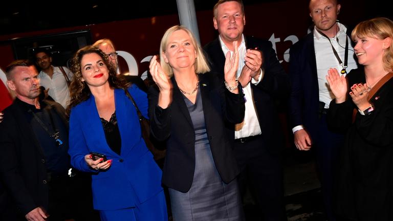 13.09.2026, Schweden, Stockholm: Die Vorsitzende der Sozialdemokraten, Magdalena Andersson, trifft zur Wahlnacht der Partei ein.