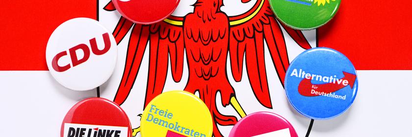 Parteianstecker auf dem Wappen von Brandenburg