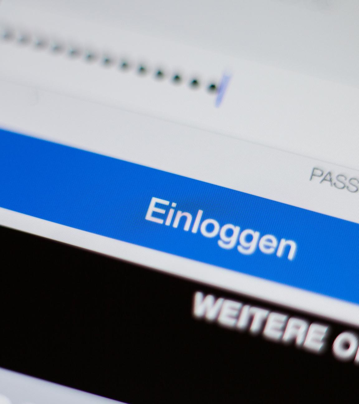 Passwort wird auf einem Smartphone eingegeben