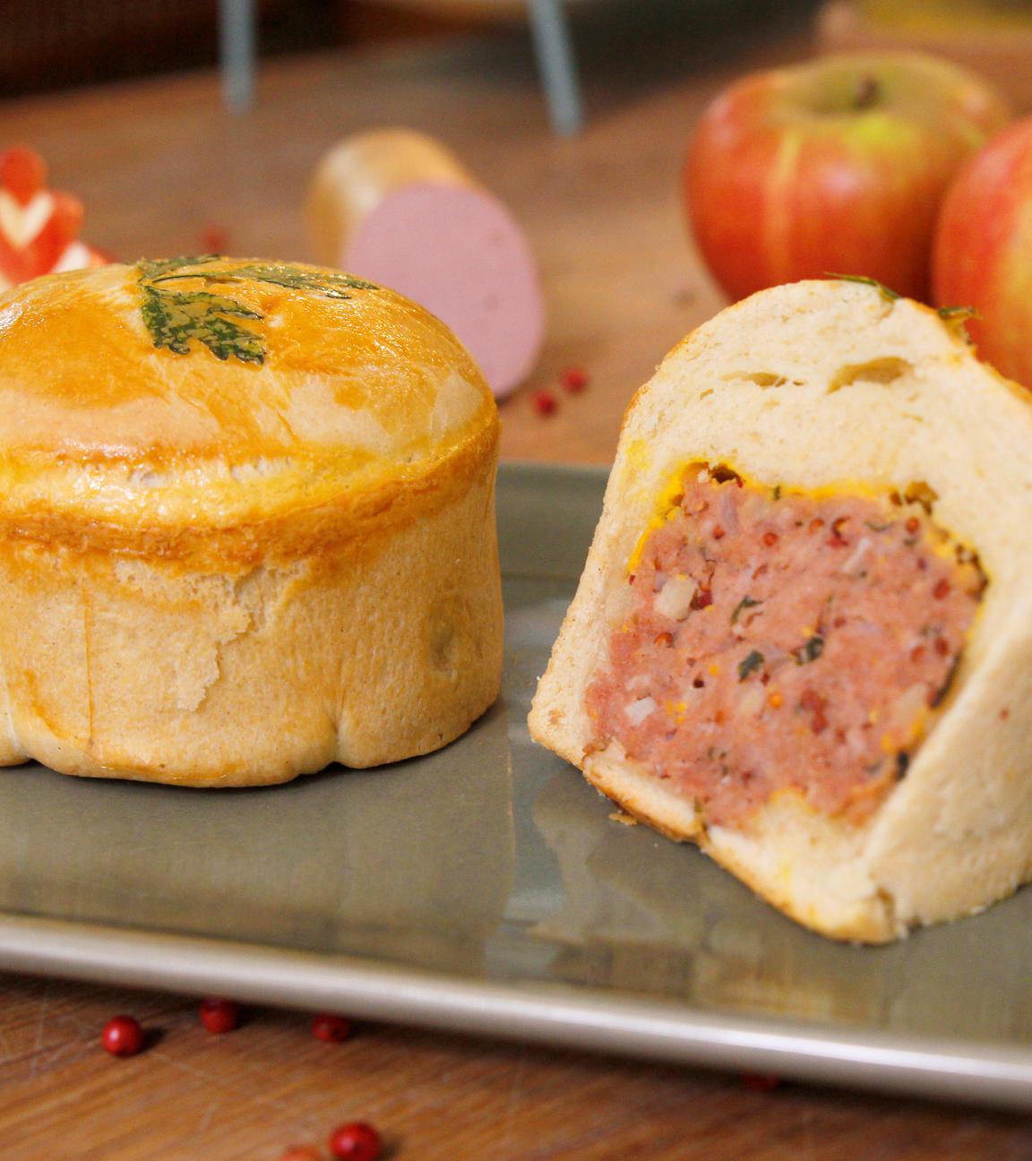 Brioche-Pasteten mit Kalbsleberwurst